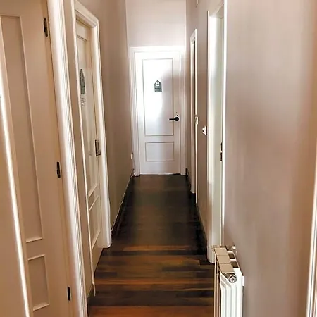 Hostel Santander Хостел