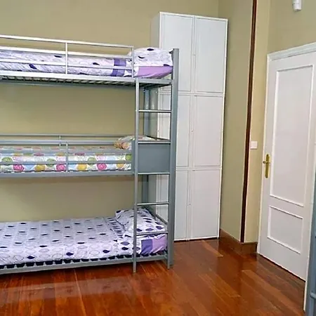 Hostel Santander Сантандер