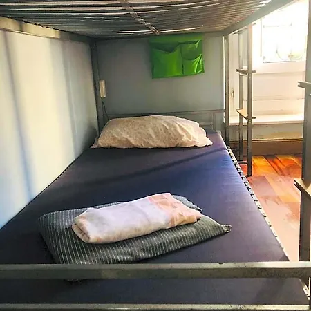Hostel Santander * Сантандер
