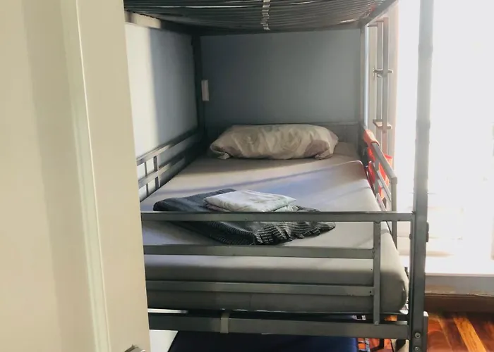 Hostel Santander * סנטנדר