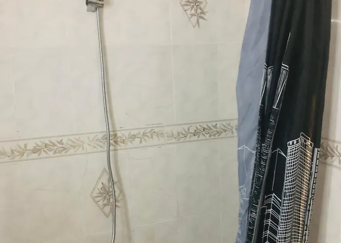 Hostel Santander סנטנדר