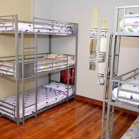 Hostel Santander بيت شباب