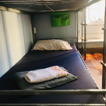 Hostel Santander بيت شباب *