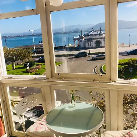 بيت شباب Hostel Santander