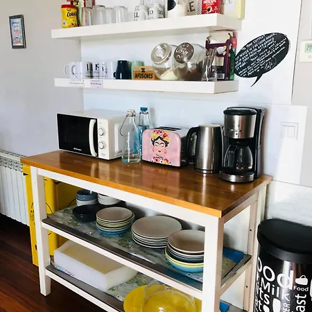 Hostel Santander بيت شباب *